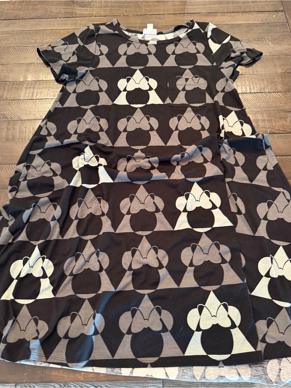 LuLaRoe Casual Dress in Black and Gray Bow Motif
